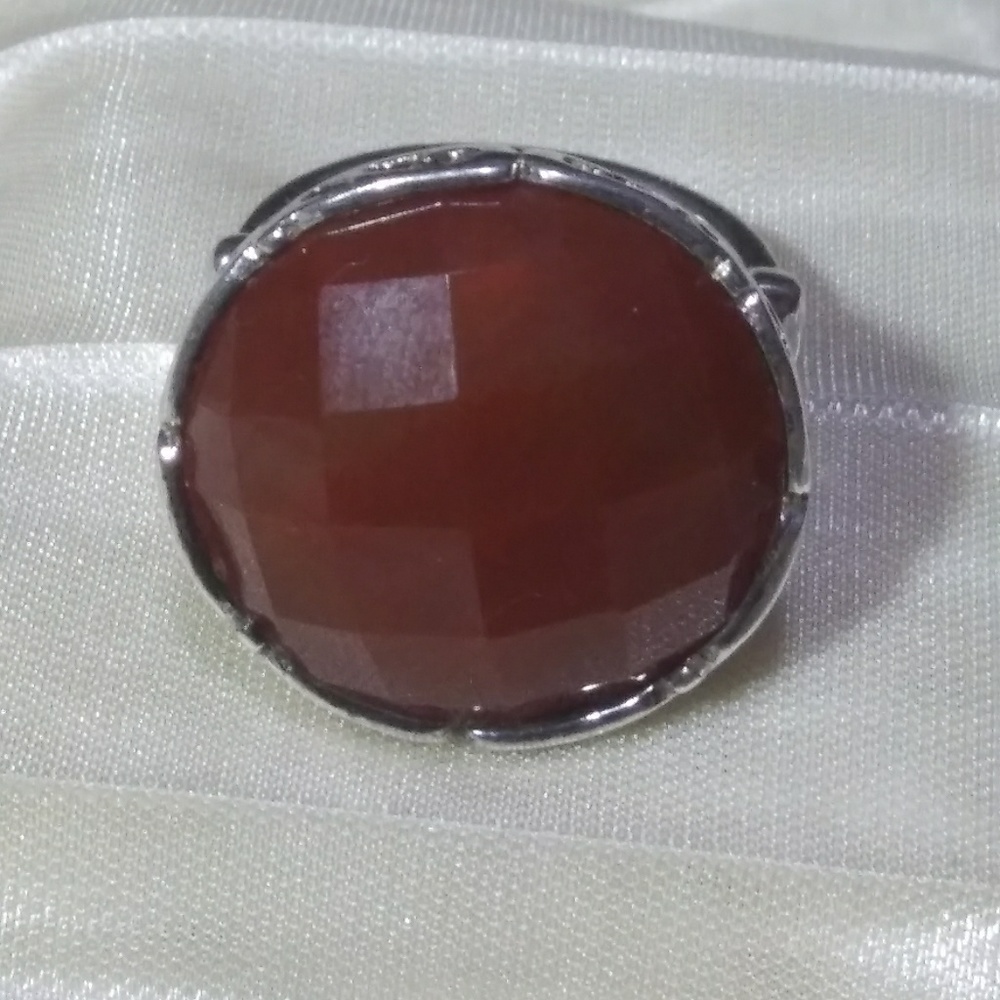 Sterling silver carnelian ring